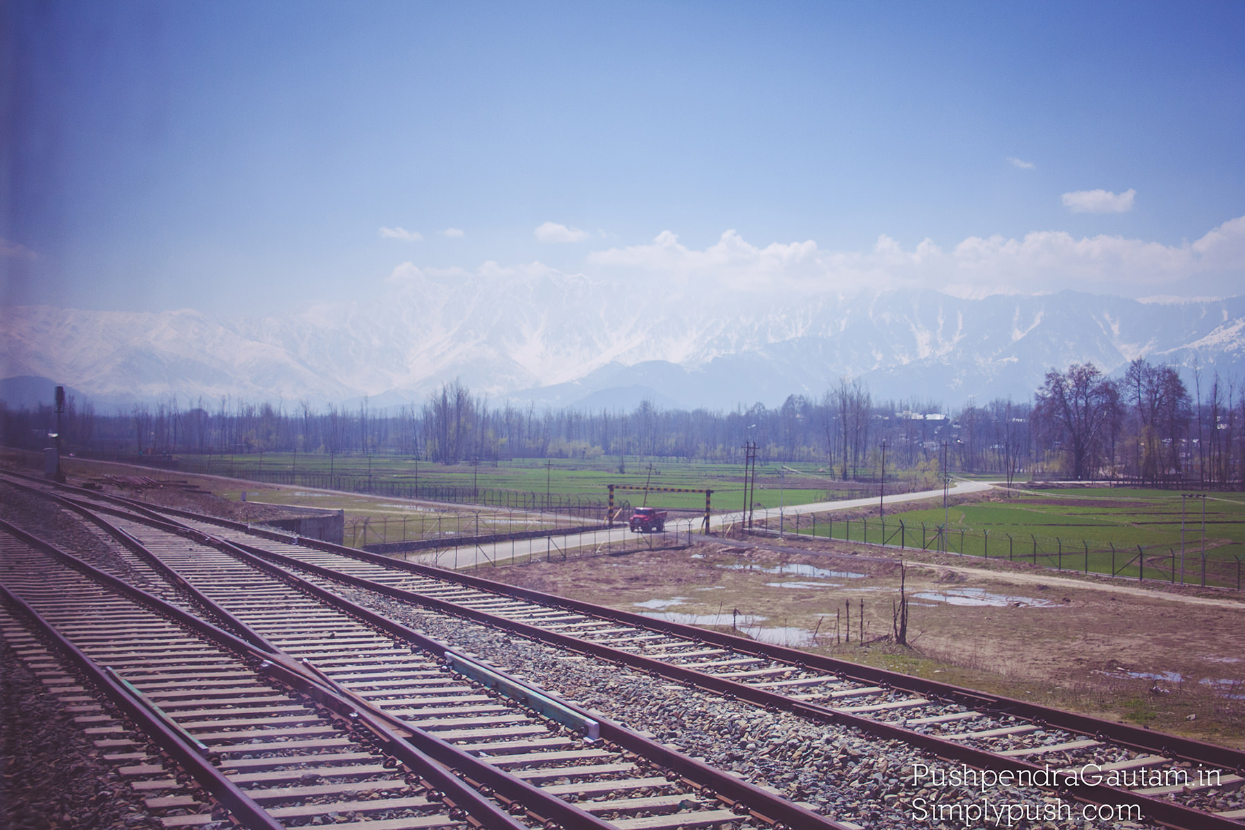 Srinagr-Banihal-railway-route-via-pir-panjal-railway-tunnel-jammu-kashmir-longest-railway-tunne-india